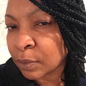 Meet your Posher, Cassandra